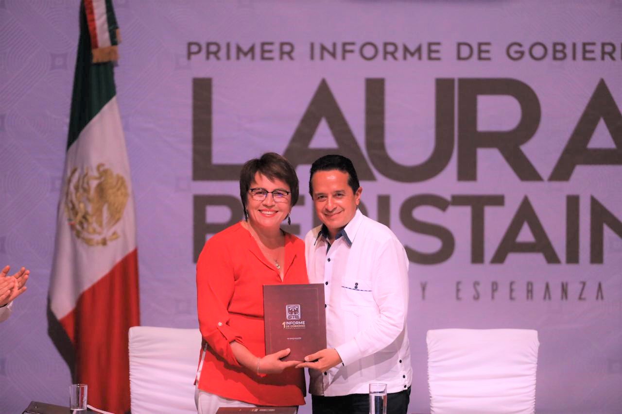 Presenta Laura Beristain su primer informe de gobierno