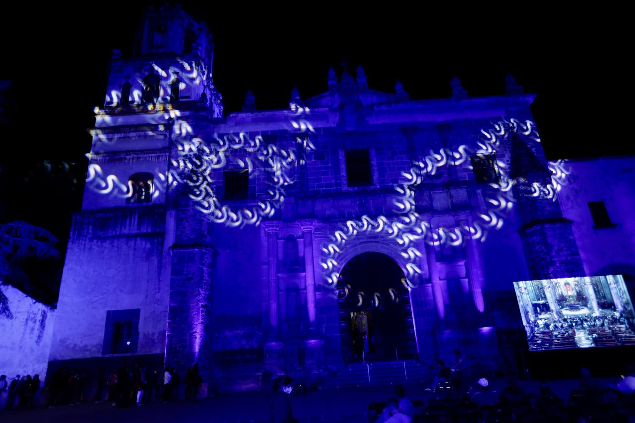 Festejo navideño monumental en Coyoacán