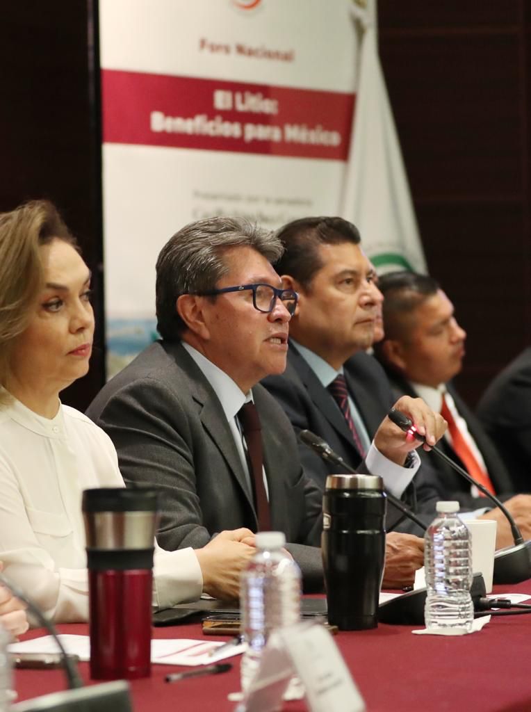 Ricardo Monreal plantea que el Litio sea para el desarrollo de México
