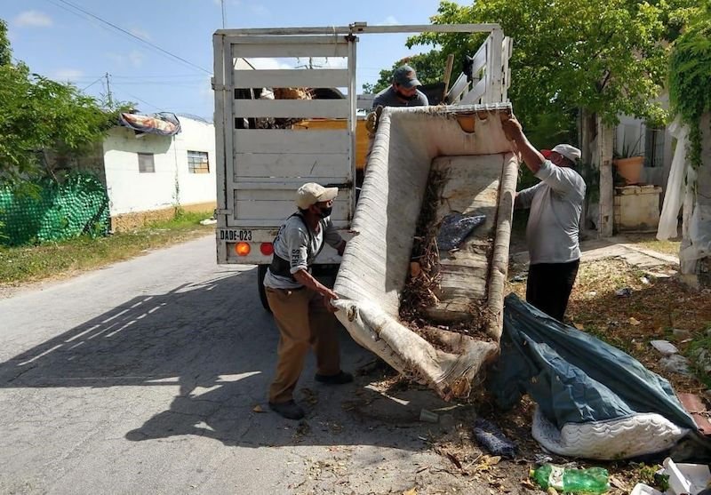 Acerca gobierno municipal jornadas de descacharrización a diferentes supermanzanas