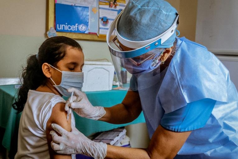 Piden a Secretaría de Salud garantizar aplicación inmediata del cuadro básico de vacunas a menores