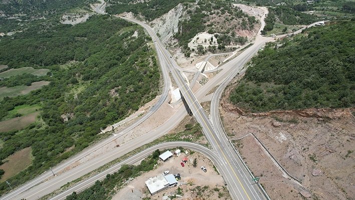 Carretera Mitla-Tehuantepec beneficiará a más de 80 mil habitantes, incluyendo de alta marginación