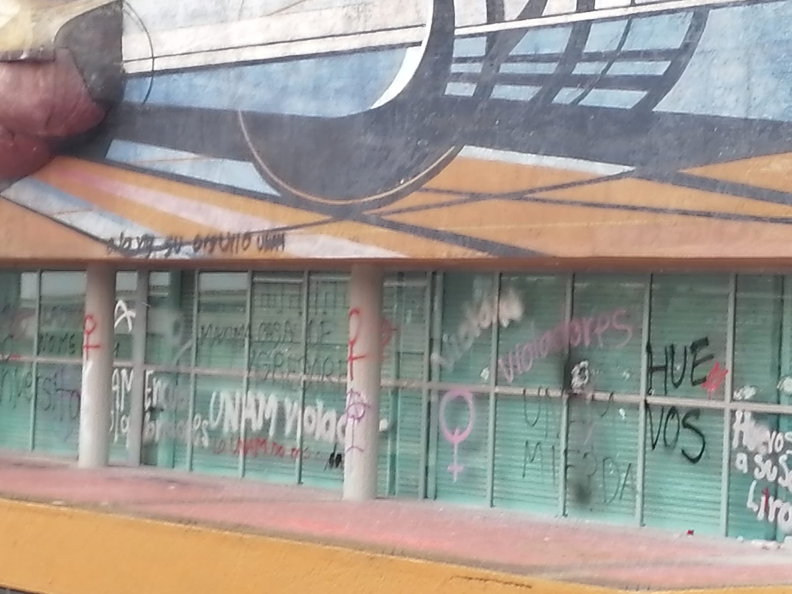 UNAM denuncia vandalismo durante protesta en CU
