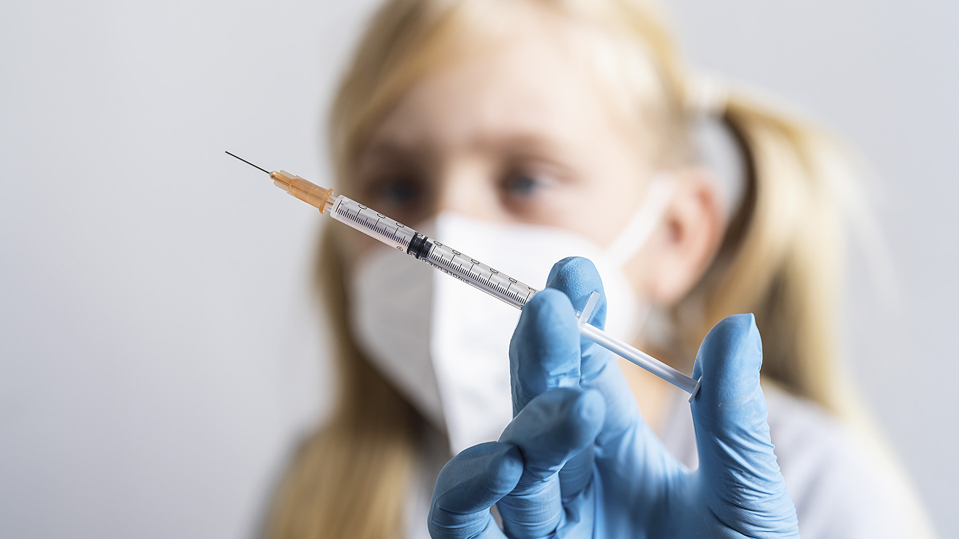 Inicia vacuna contra Covid-19 a menores con 5 años recién cumplidos en CDMX