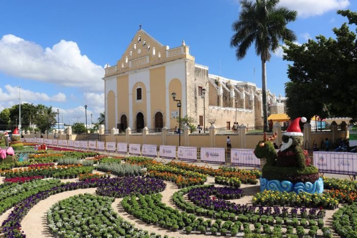 El ”Paseo Navideño de las Flores” llega a Hunucmá