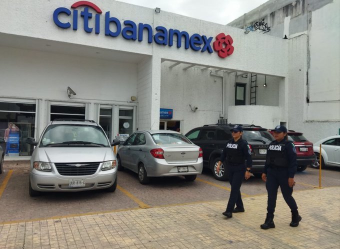 Refuerzan seguridad en cajeros y centros comerciales en Solidaridad