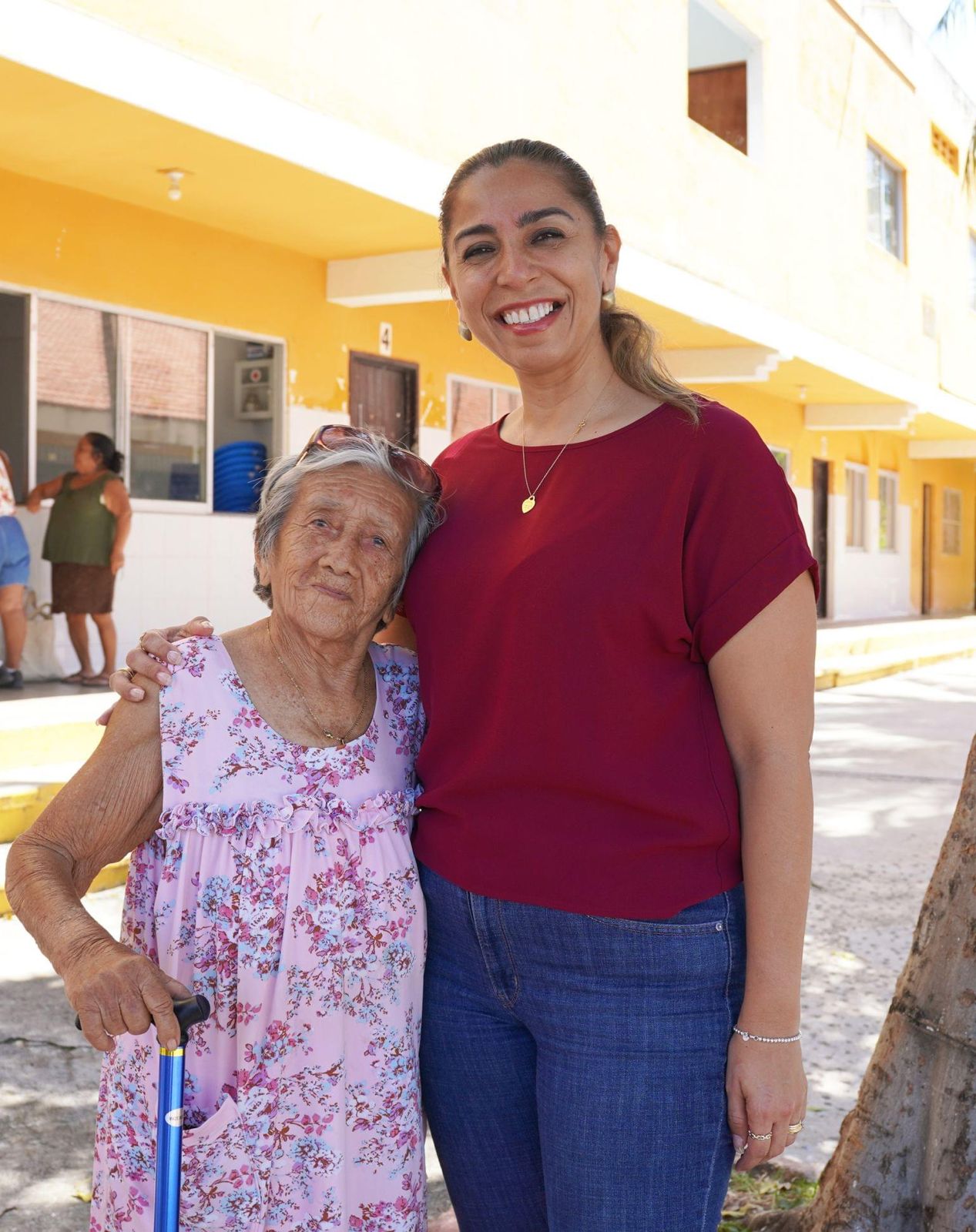 Marybel Villegas Canché hace énfasis en adultos mayores