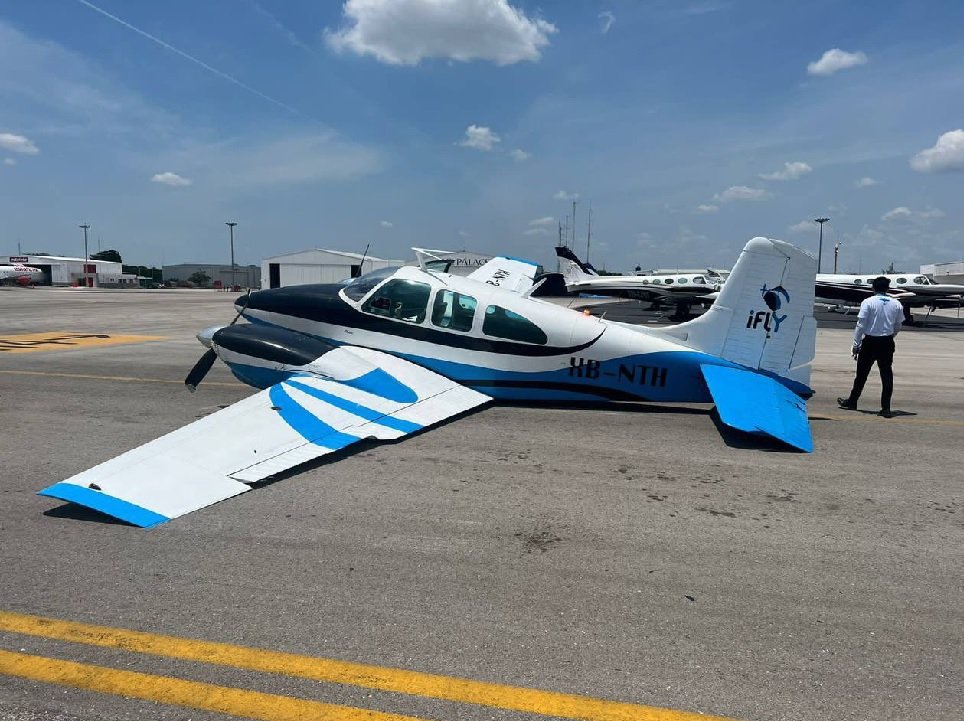 Avioneta de escuela de pilotos sufre accidente en el Aeropuerto de Mérida