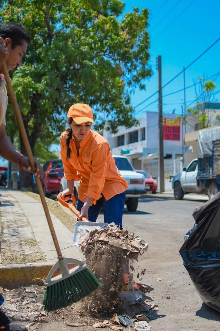 Alcaldesa de Campeche, de la oficina a la calle