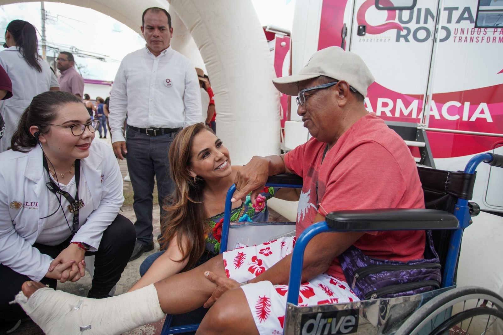 Mara Lezama lleva caravana de Salud para Tod@s a la región 235