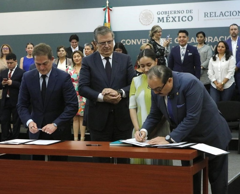 Firman Cancillería y Congreso de la Unión convenio para promover participaciòn de mujeres en la ciencia