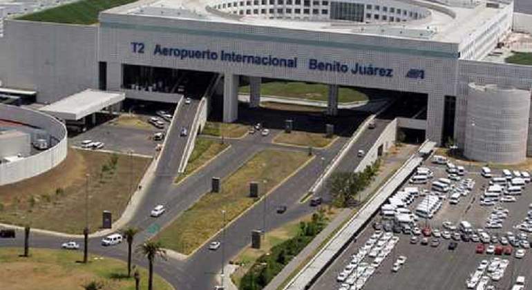 Marina se hará cargo del aeropuerto de CDMX: AMLO