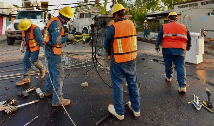 Con actividades ininterrumpidas la CFE ha restablecido el suministro eléctrico al 94% de los usuarios afectados por el paso del Huracán Hilary