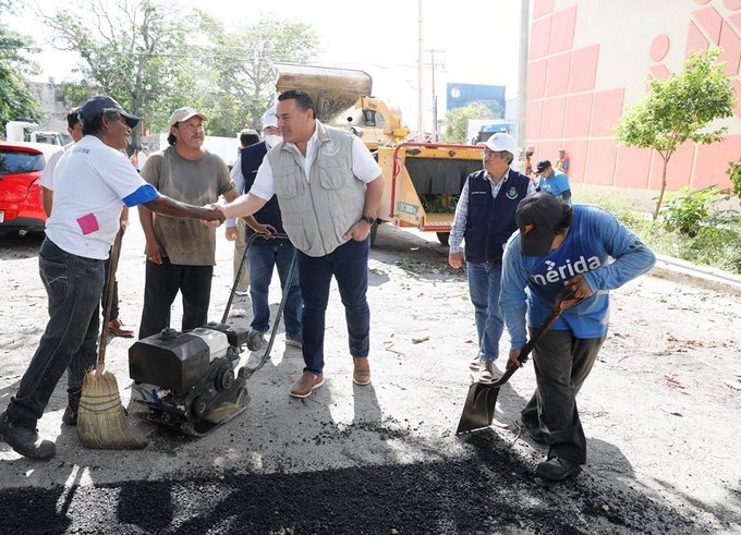 Con programa de Bacheo Permanente se busca atender la vialidades de Mérida