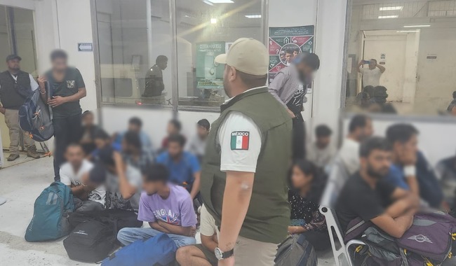 INM rescata en Cancún, a migrantes de la India