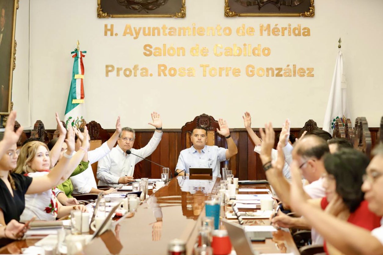Aprueban aumento salarial para trabajadores del Ayuntamiento de Mérida