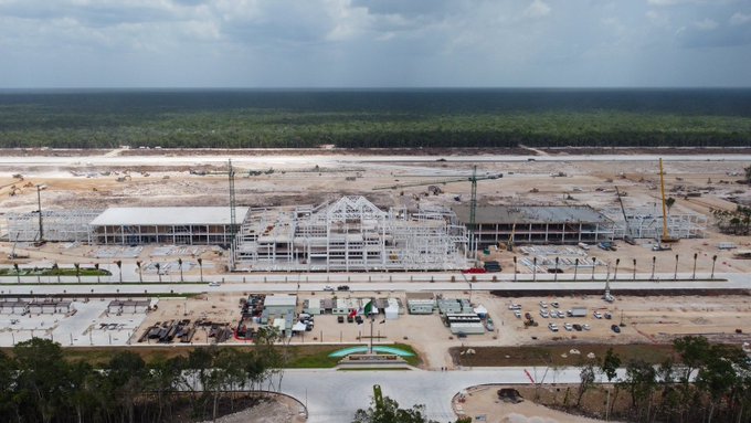 El 1 de diciembre se inaugurará el aeropuerto de Tulum: AMLO