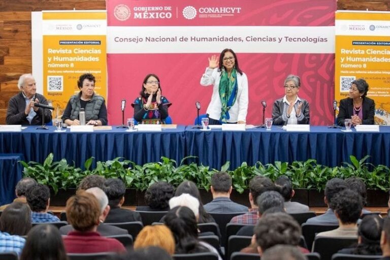 Conahcyt presenta revista Ciencias y Humanidades sobre la reforma educativa integral impulsada por la SEP
