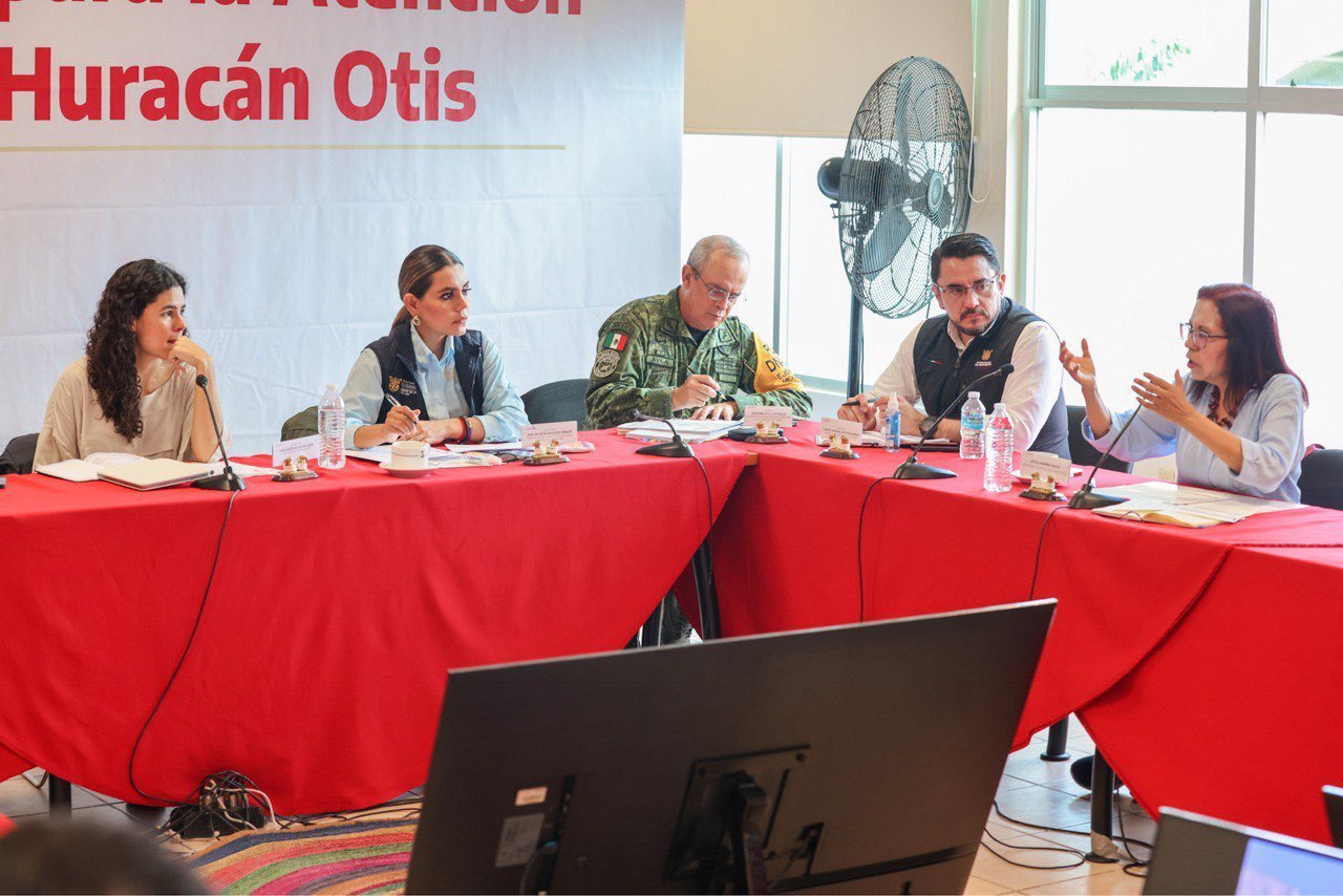 ica-la-gobernadora-evelyn-salgado-la-atencion-integral-para-la-limpieza-y-recoleccion-de-escombros-tras-otis-jpeg-jpg
