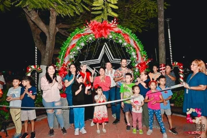 inauguran-decorado-navideno-en-el-carmen-jpg