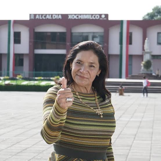 Se aferra diputada Flor Ivone Morales a cargos públicos, pese a sanciones