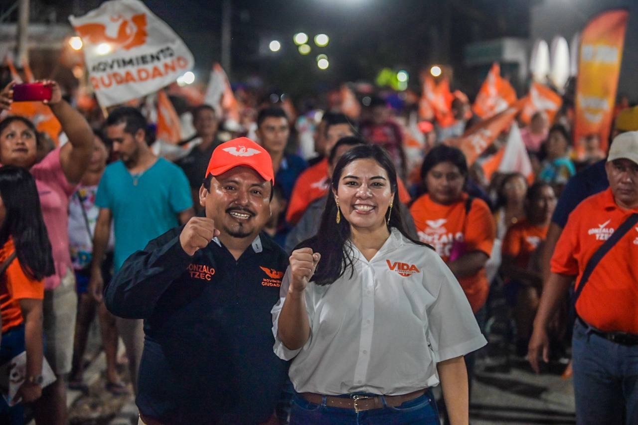 Vida se compromete a solucionar problema de baches