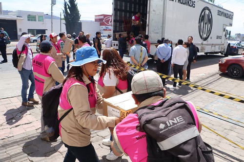 INE envía documentación y materiales electorales a los 300 consejos distritales