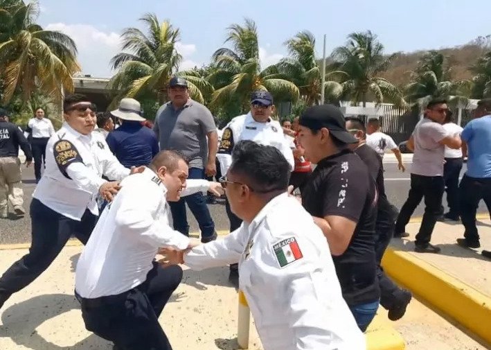 ulca-entre-policias-de-campeche-jpg