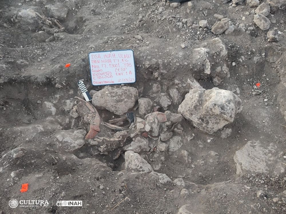 Descubren 26 entierros de antiguos mayas, entre Calakmul y Escárcega,