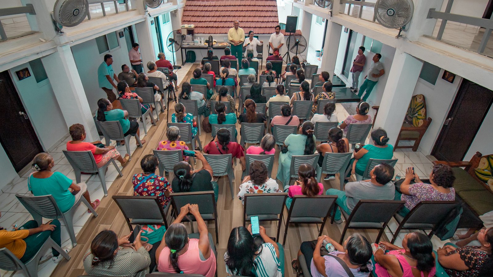 Campeche reconoce a parteras tradicionales