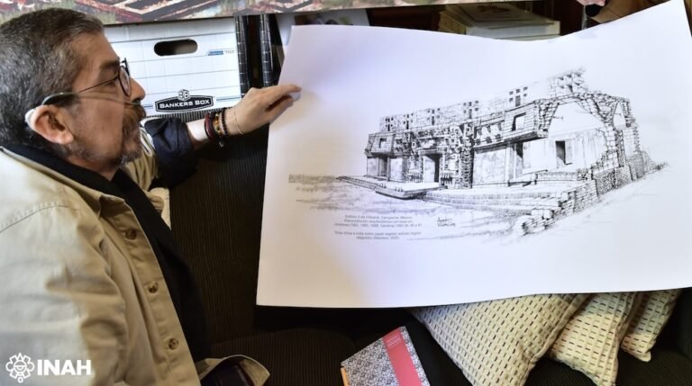 Integran fondo con acervos sobre arquitectura prehispánica