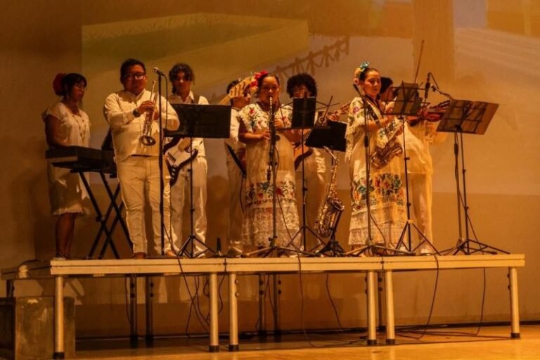 Cautiva a Yucatán obra de Popol Vuh