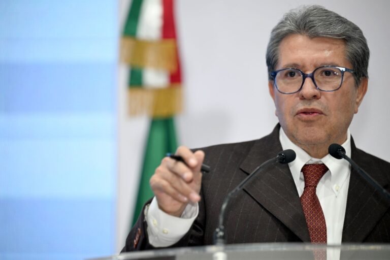 Reunión en Segob fue “civilizada y respetuosa”: Monreal