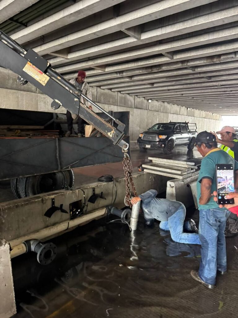 Paso deprimido en Mérida recibe mantenimineto por temporada de lluvias