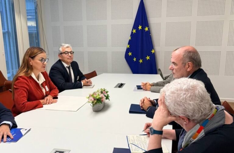 Cecilia Patrón fortalece alianzas con naciones europeas