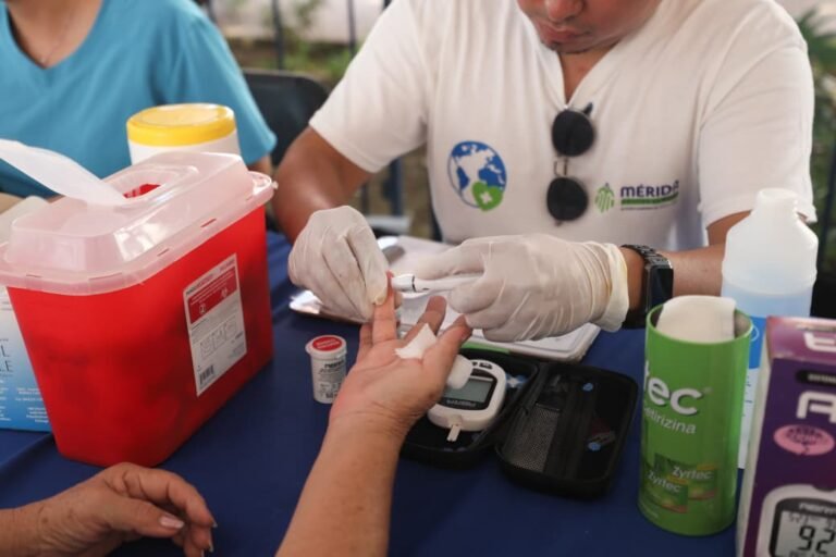Encabeza Cecilia Patrón jornada para prevenir y tratar la diabetes