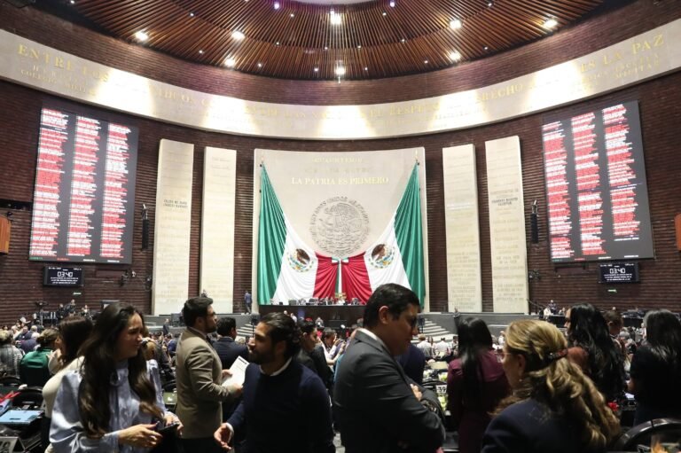 Aprueban moneda conmemorativa por el 200 Aniversario de la Consolidación de la Independencia de México en la Mar