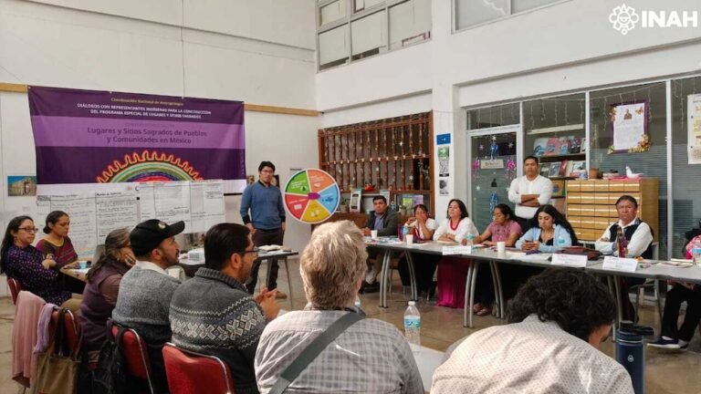 Reflexionaron en torno a lugares y sitios sagrados de México