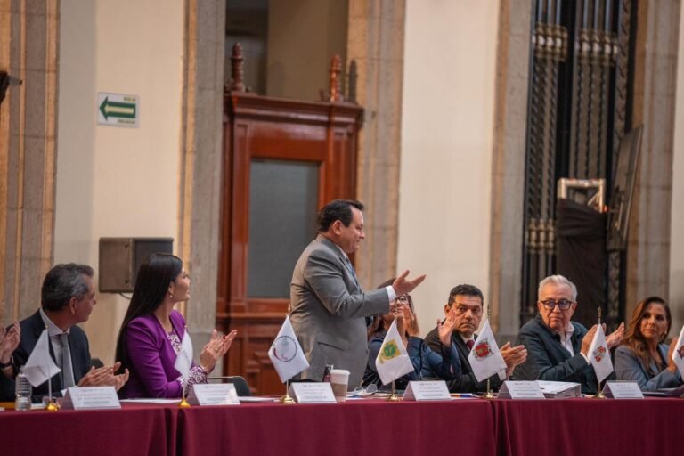 Gobernador de Yucatán asiste a 116ª Asamblea General Ordinaria del Instituto Mexicano del Seguro Social (IMSS)