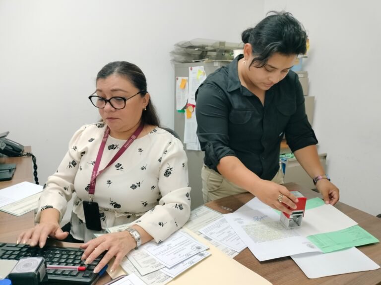 Consejería Jurídica de Yucatán ofrece servicios de legalización y apostilla de documentos