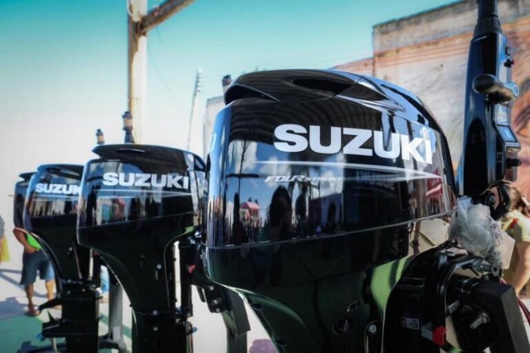 Entregan 177 motores para fortalecer pesca en Yucatán