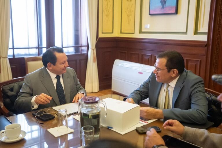 Huacho tiene maratón de gestiones en CDMX