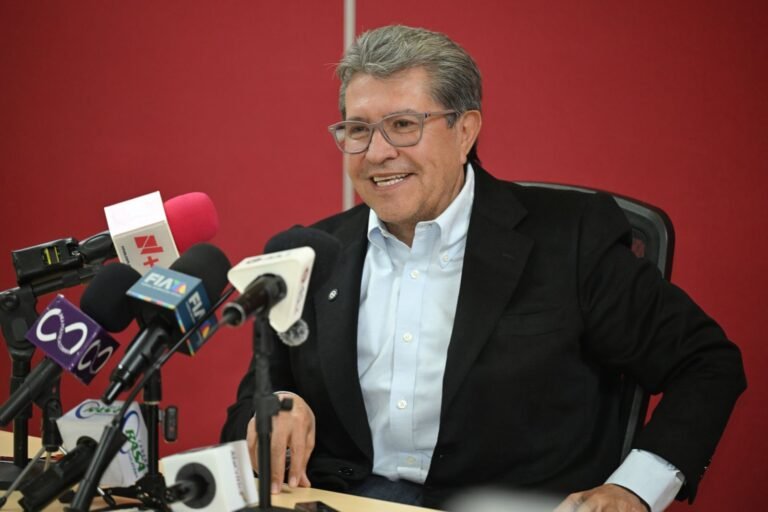 Éxito en elecciones del 2027, depende de la unidad Morena-PT-PVEM: Monreal