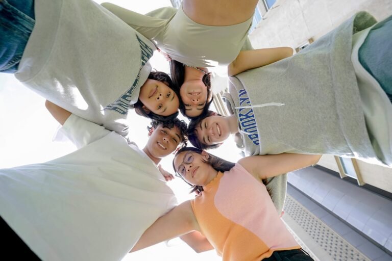 IMSS llama a acompañar a adolescentes en socialización, conformación de identidad e identificar factores de riesgo