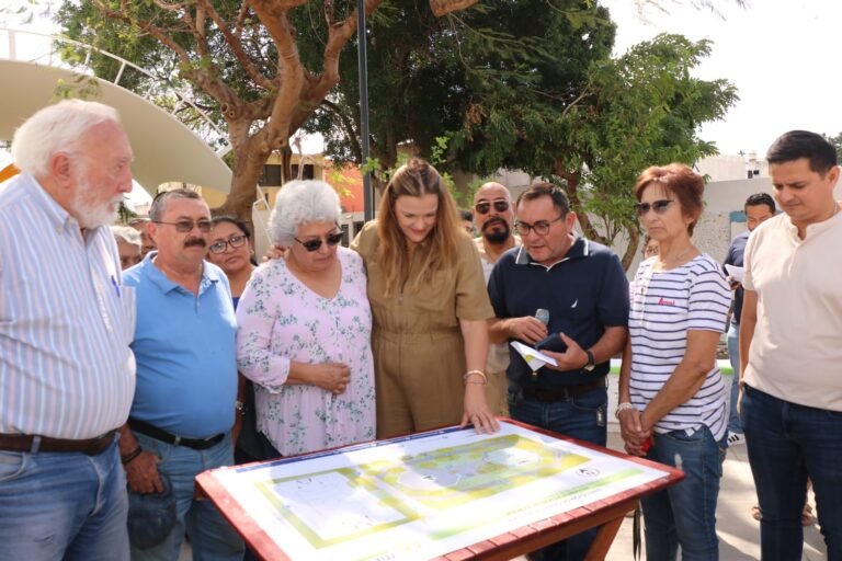 Cecilia Patrón intensifica entrega de parques rehabilitados