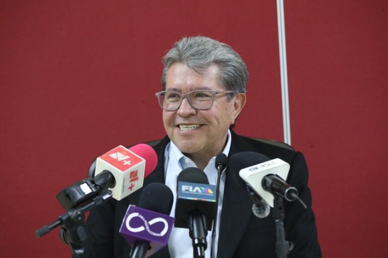 Nuevo Canciller está preparado: Monreal