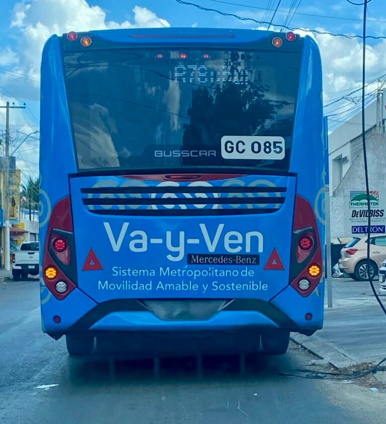 Parón de “Va y Ven” deja a la deriva a ciudadanía en Mérida