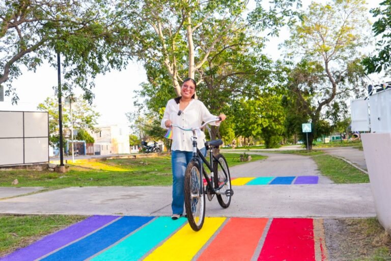 Mérida se viste de gala con el arco iris de la diversidad