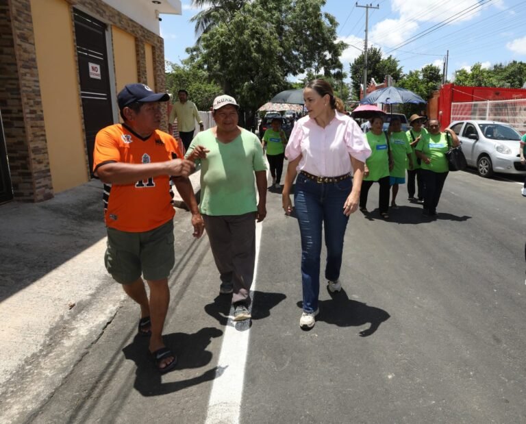 Estrenan calles repavimentadas en Mérida