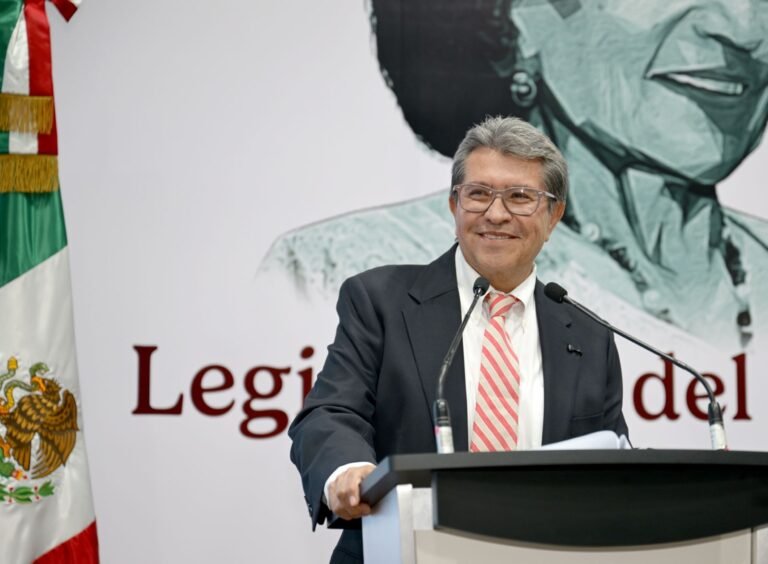 Agenda legislativa será fuerte, pesada y productiva: Monreal